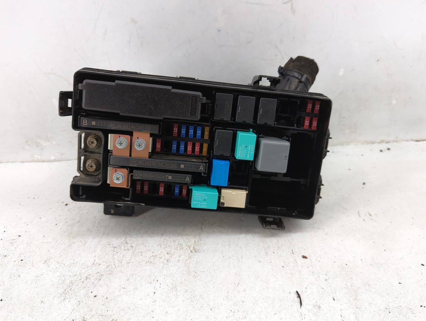 2016-2018 Honda Civic Fusebox Fuse Box Panel Relay Module P/N:TBA A210 Fits Fits 2016 2017 2018 OEM Used Auto Parts - Oemuse