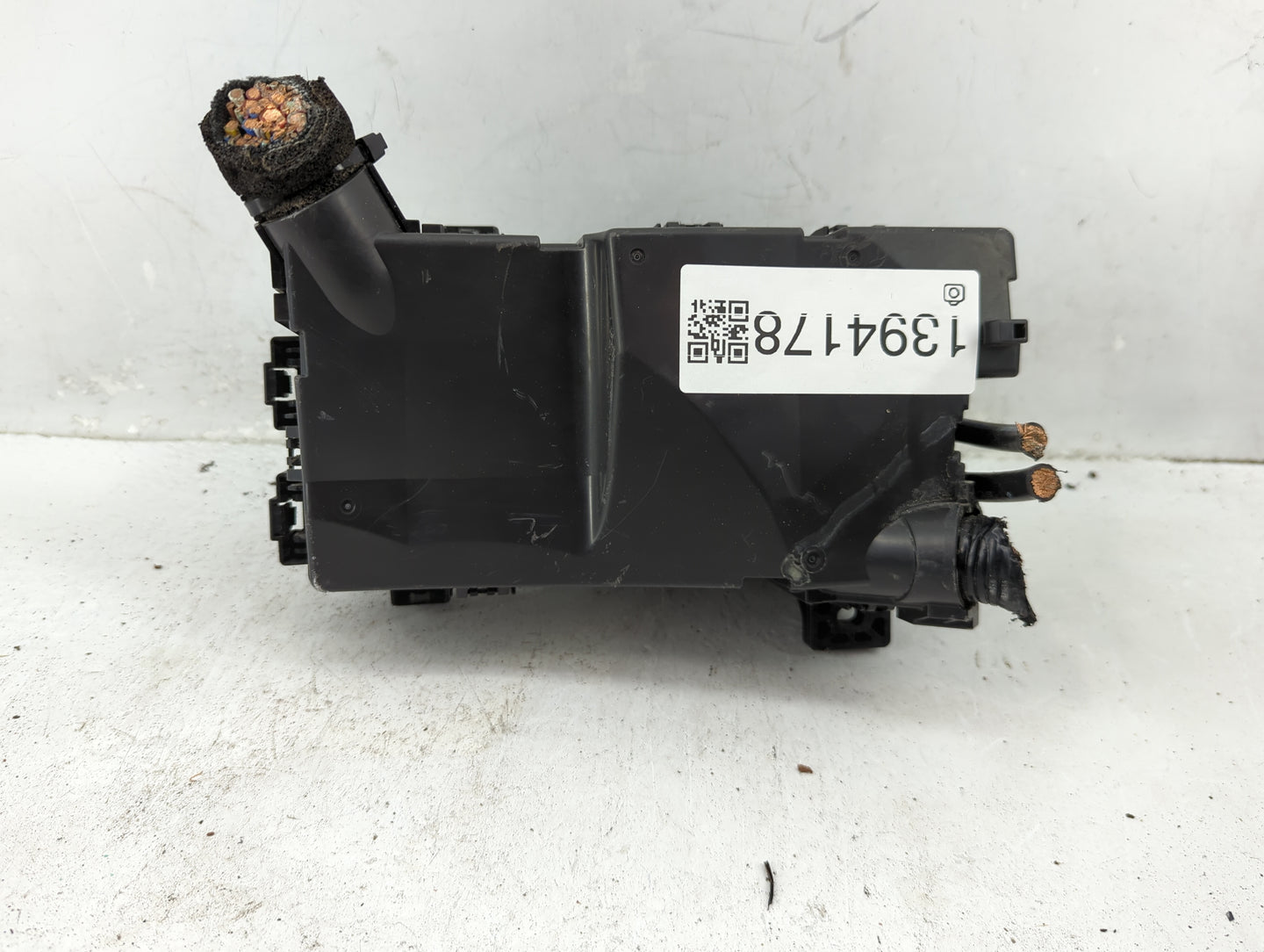 2016-2018 Honda Civic Fusebox Fuse Box Panel Relay Module P/N:TBA A210 Fits Fits 2016 2017 2018 OEM Used Auto Parts - Oemuse