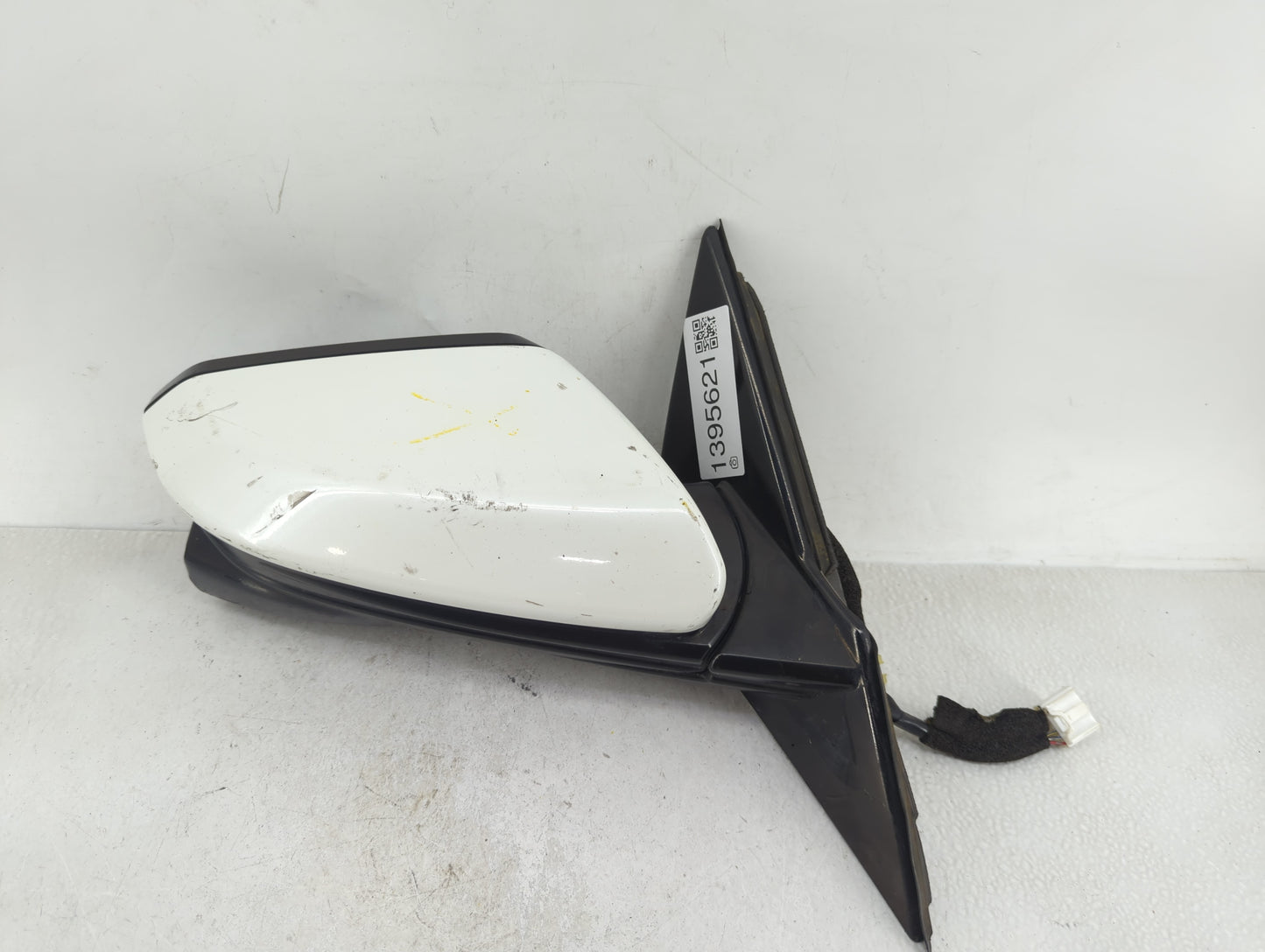 2016-2021 Honda Civic Passenger Side View Mirror - Right Door Mirror OEM Used - Oemusedautoparts1.com