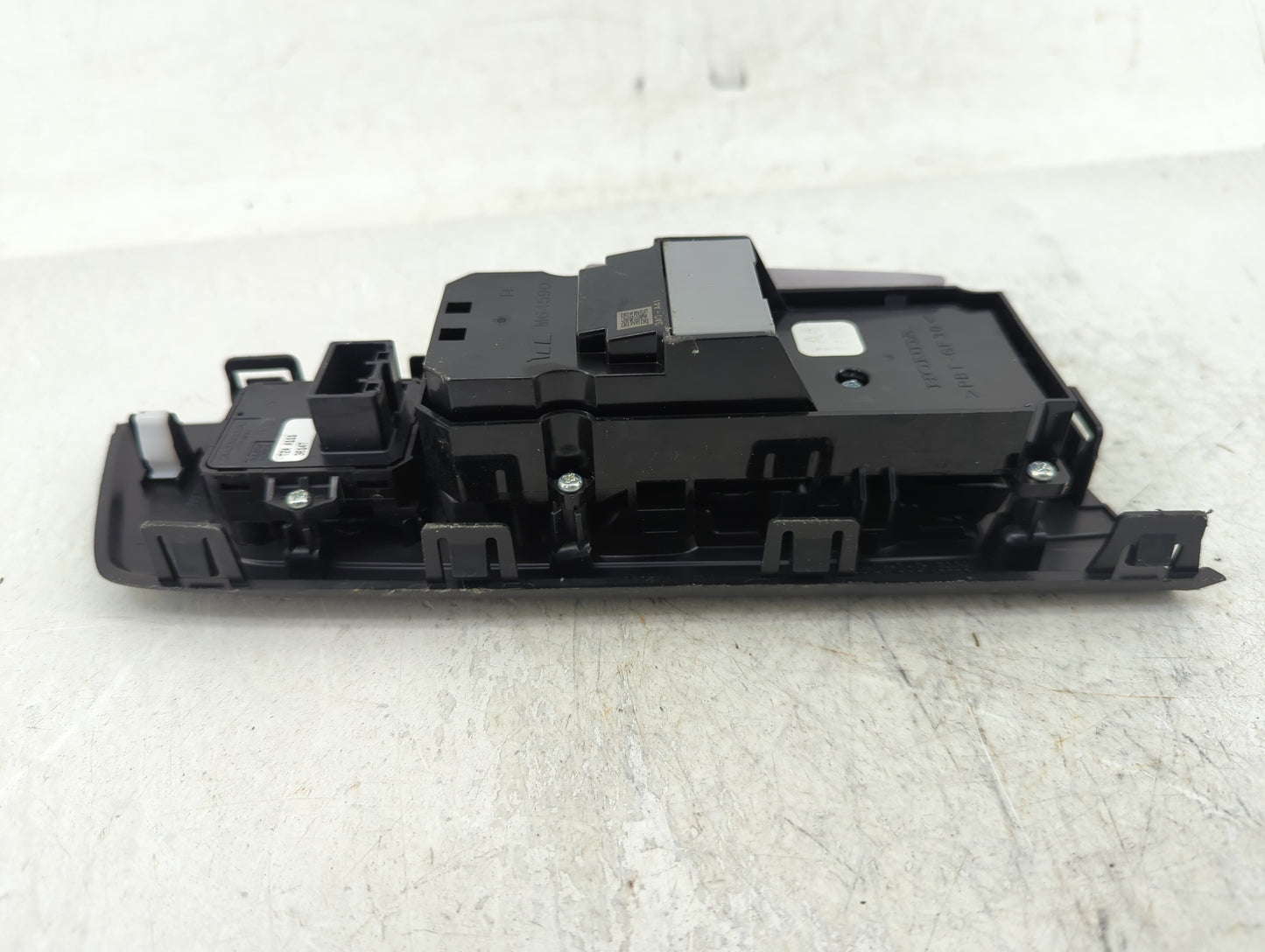 2016-2018 Honda Civic Master Power Window Switch Replacement Driver Side Left P/N:M64590 Fits Fits 2016 2018 OEM Used Auto P