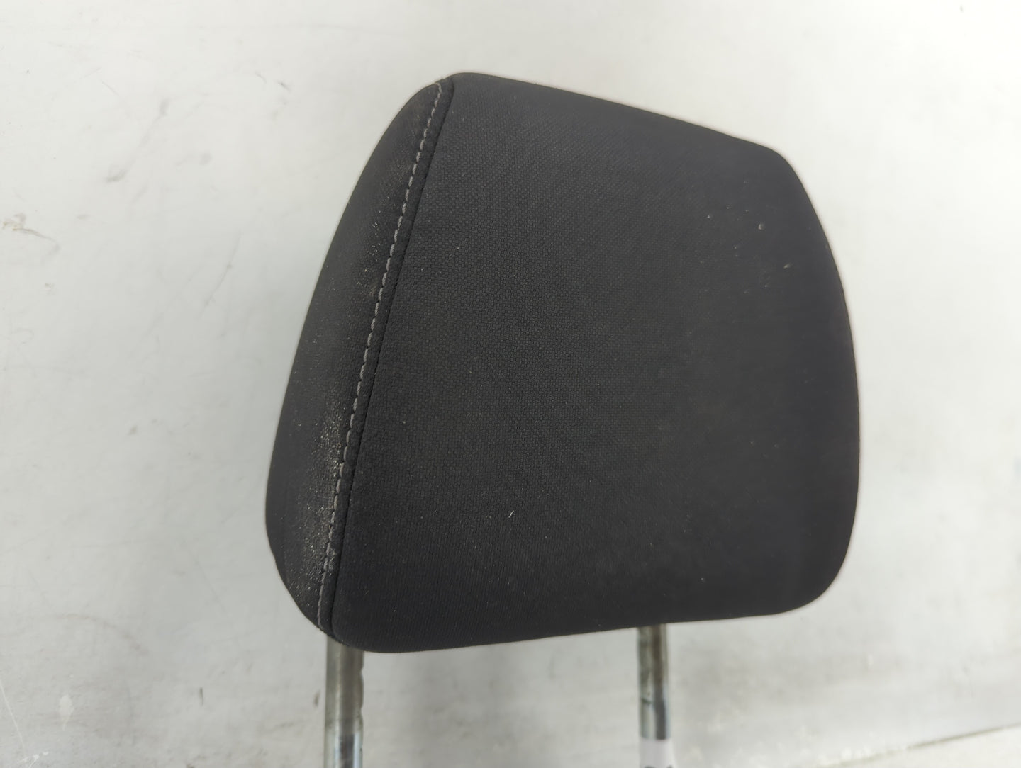 2016 Honda Civic Headrest Head Rest Front Driver Seat Black - Oemusedautoparts1.com
