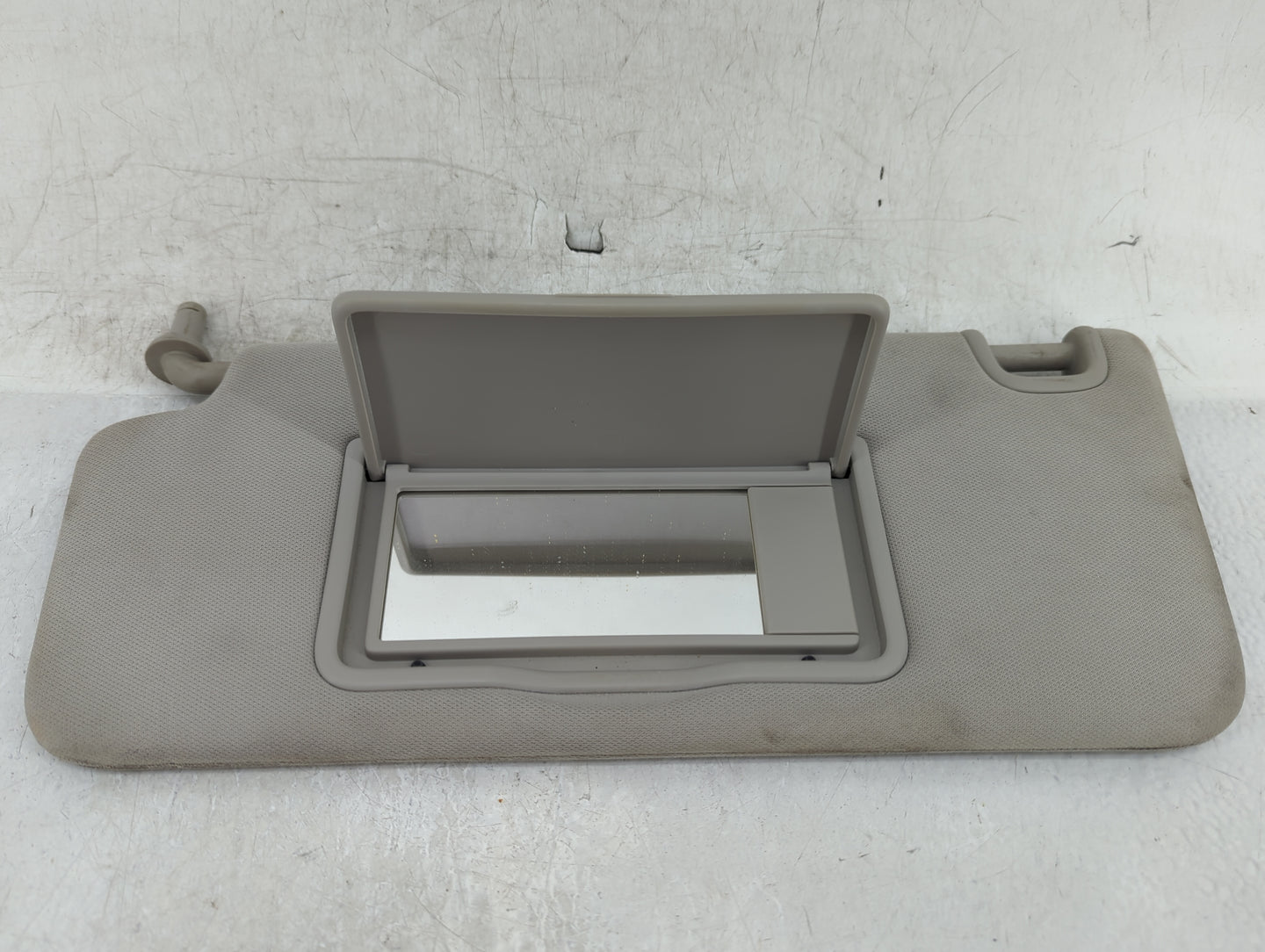 2016-2021 Honda Civic Sun Visor Shade Replacement Driver Left Mirror Fits Fits 2016 2017 2018 2019 2020 2021 OEM Used Auto P