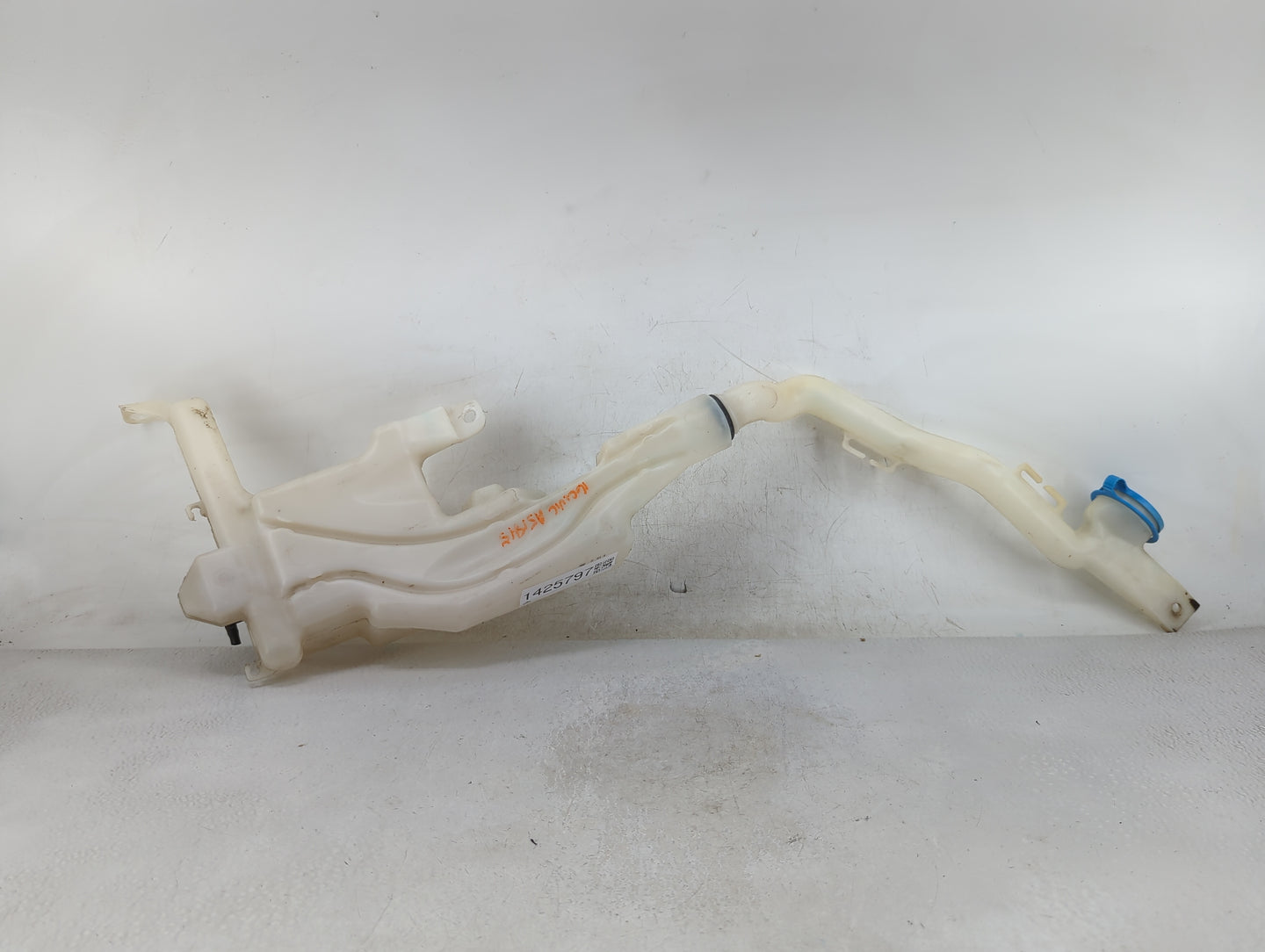 2016-2021 Honda Civic Windshield Washer Fluid Reservoir Bottle Oem - Oemusedautoparts1.com