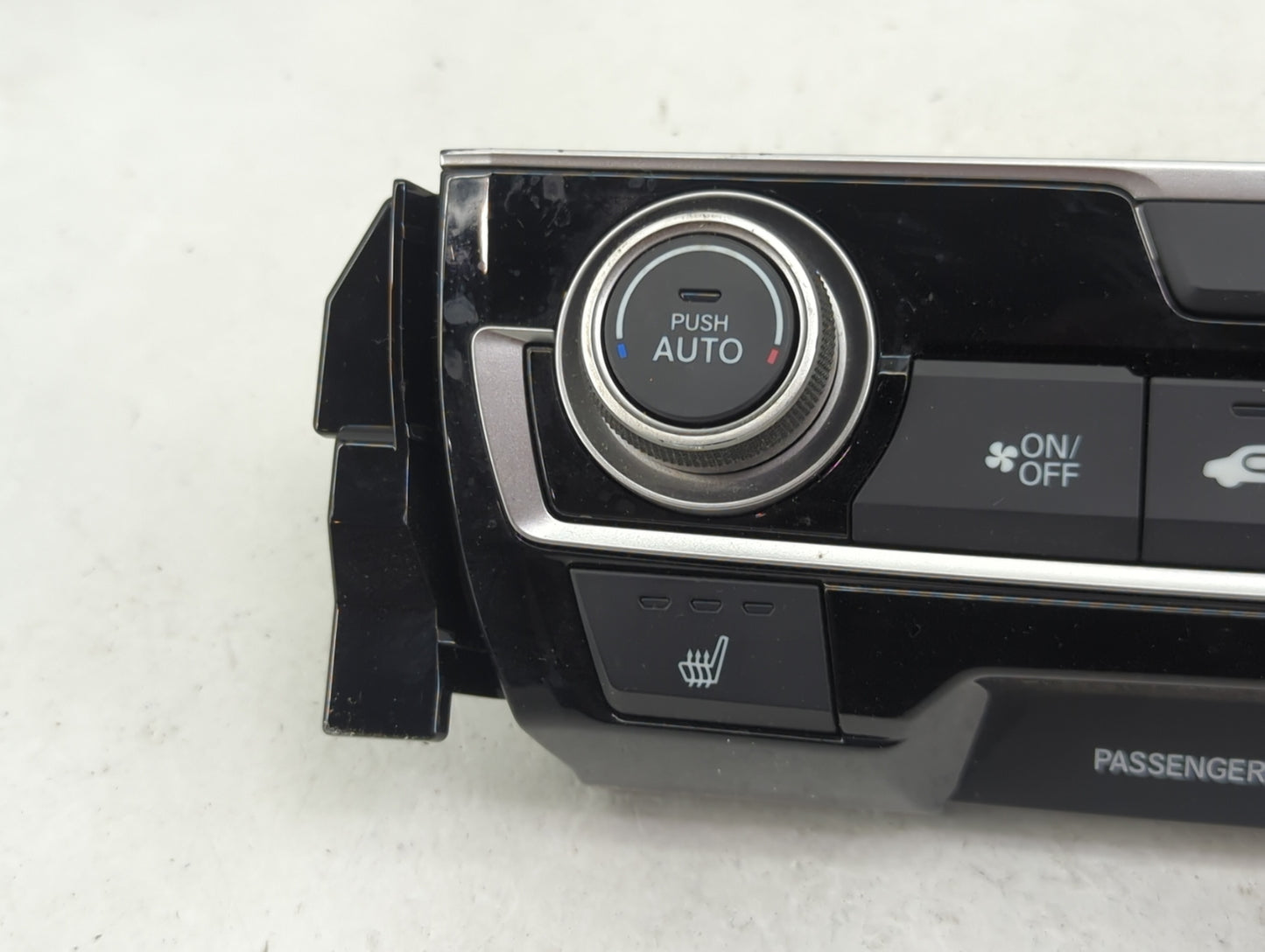 2016-2018 Honda Civic Climate Control Module Temperature AC/Heater Replacement P/N:79600TBAA610M1 SANWA2A077E Fits OEM Used 
