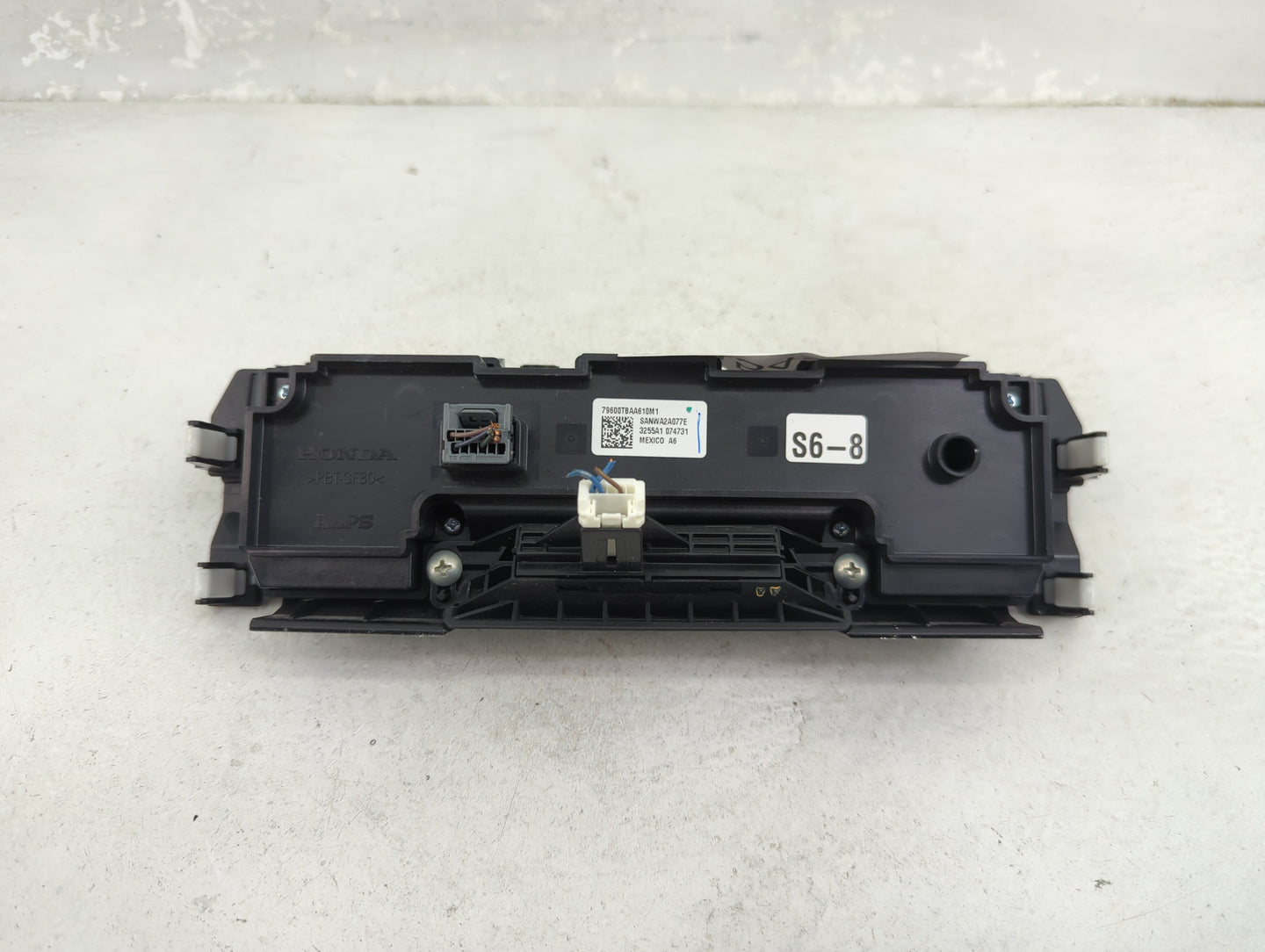 2016-2018 Honda Civic Climate Control Module Temperature AC/Heater Replacement P/N:79600TBAA610M1 SANWA2A077E Fits OEM Used 