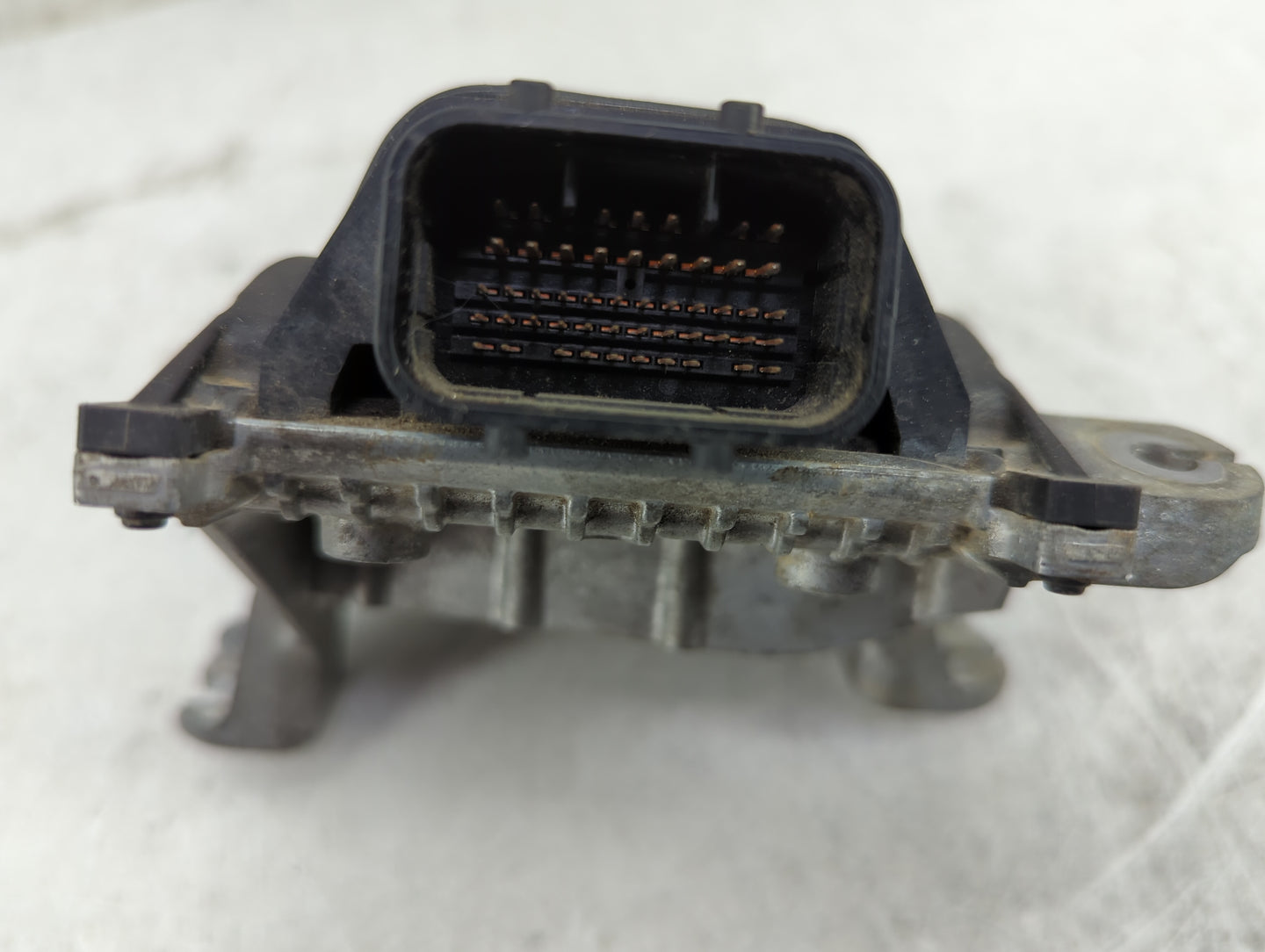2016-2017 Honda Civic Transmission Control Module Tcu Tcm 28100-5cg-a04 - Oemusedautoparts1.com