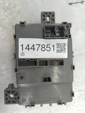 2016-2017 Honda Civic Body Control Module Bcm Inner Cabin Fuse Box - Oemusedautoparts1.com