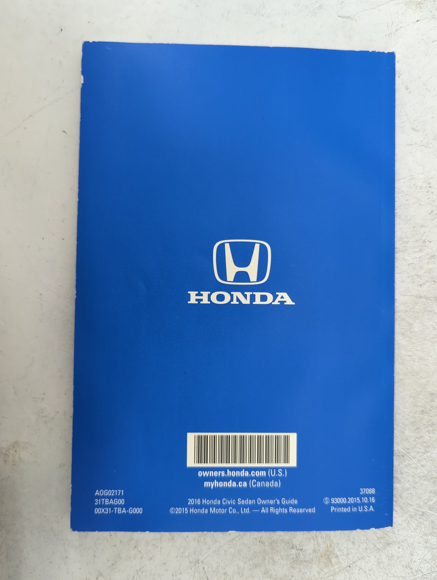 2016 Honda Civic Owners Manual Book Guide P/N:00X31-TBA-G000 A0G02171, 31TBAG00 OEM Used Auto Parts - Oemusedautoparts1.com