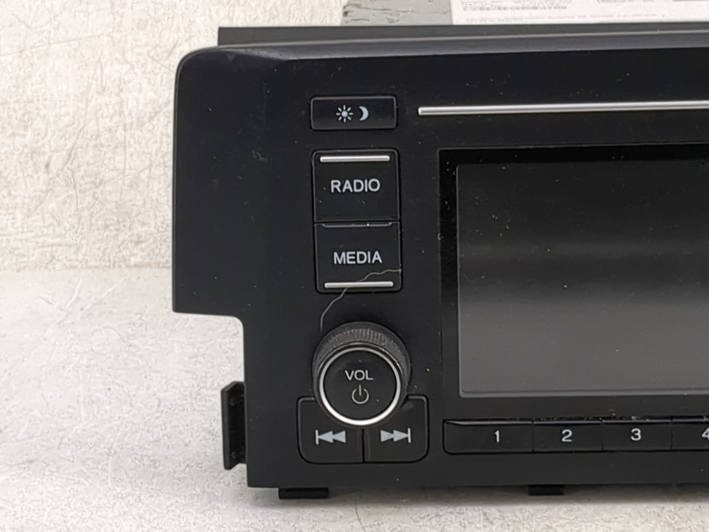 2016-2017 Honda Civic Radio AM FM Cd Player Receiver Replacement P/N:39100-TBG-A11 CV-VH55E3GX Fits Fits 2016 2017 OEM Used 