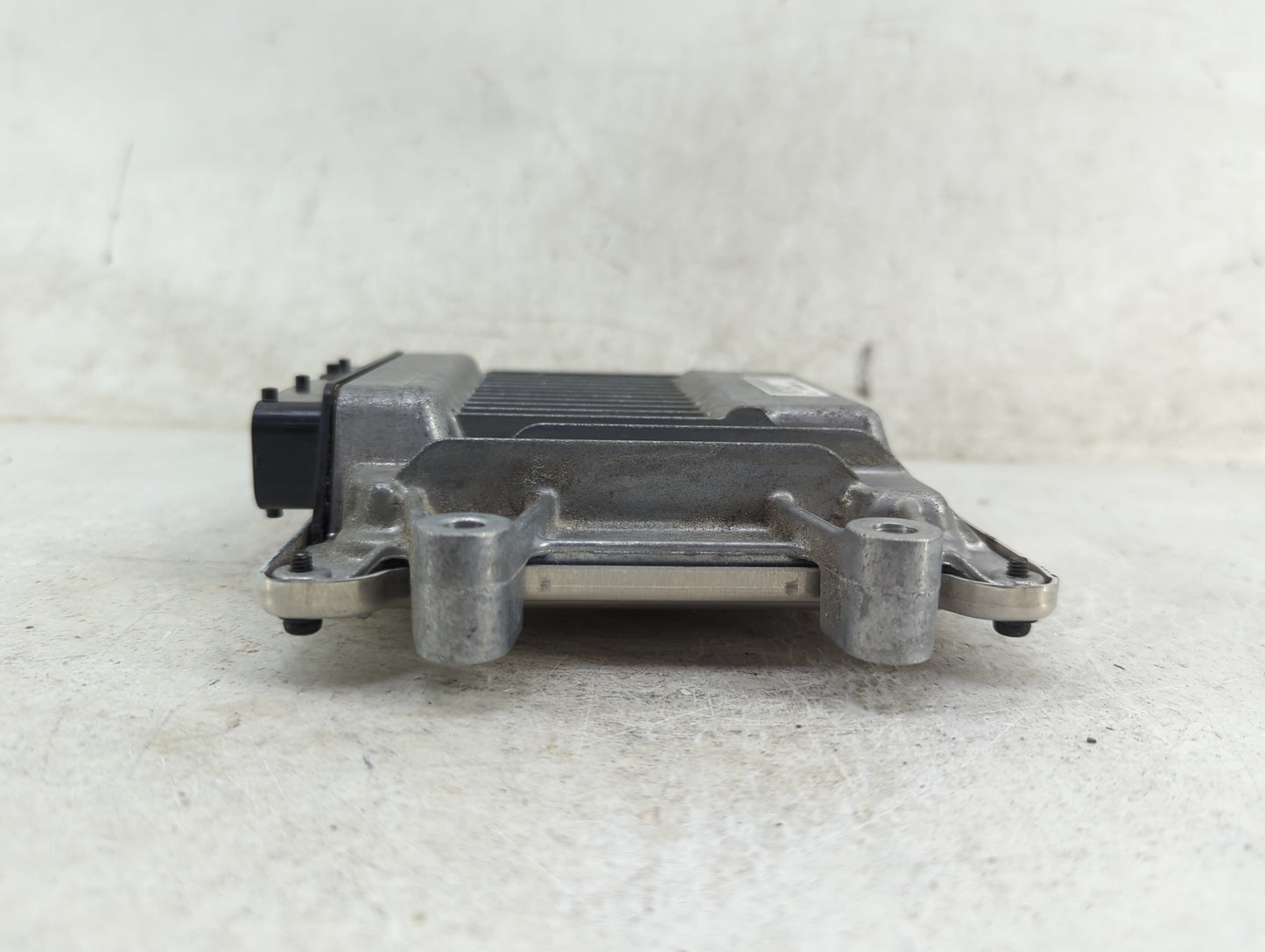 2016-2017 Honda Civic PCM Engine Control Computer ECU ECM PCU OEM P/N:37820-5AA-A56 H037-117680 Fits Fits 2016 2017 OEM Used