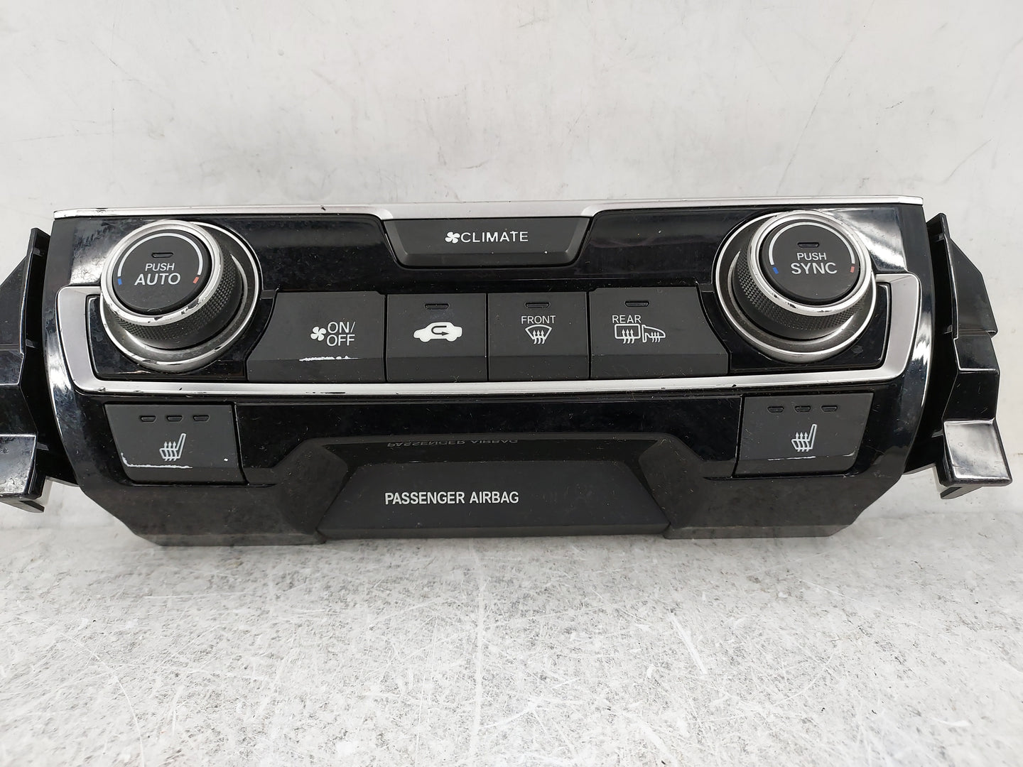 2016-2021 Honda Civic Climate Control Module Temperature AC/Heater Replacement P/N:79600TBAA610M1 SANWA2A077E Fits OEM Used 