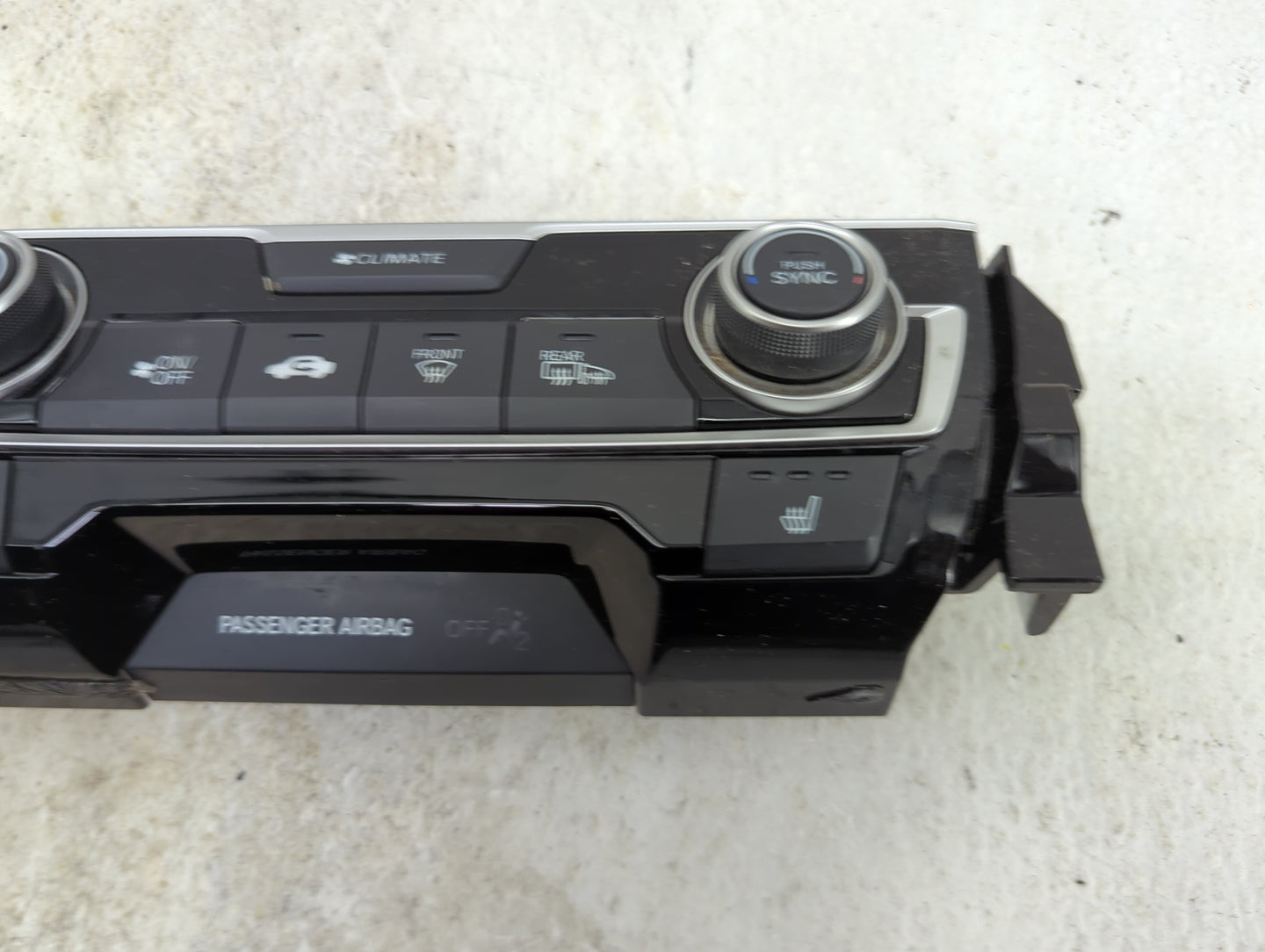 2016-2018 Honda Civic Climate Control Module Temperature AC/Heater Replacement P/N:79600TBAA610M1 SANWA2A077E Fits OEM Used 
