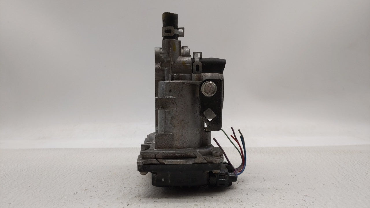 2016-2019 Honda Civic Throttle Body P/N:GMH1A Fits Fits 2016 2017 2018 2019 OEM Used Auto Parts - Oemusedautoparts1.com