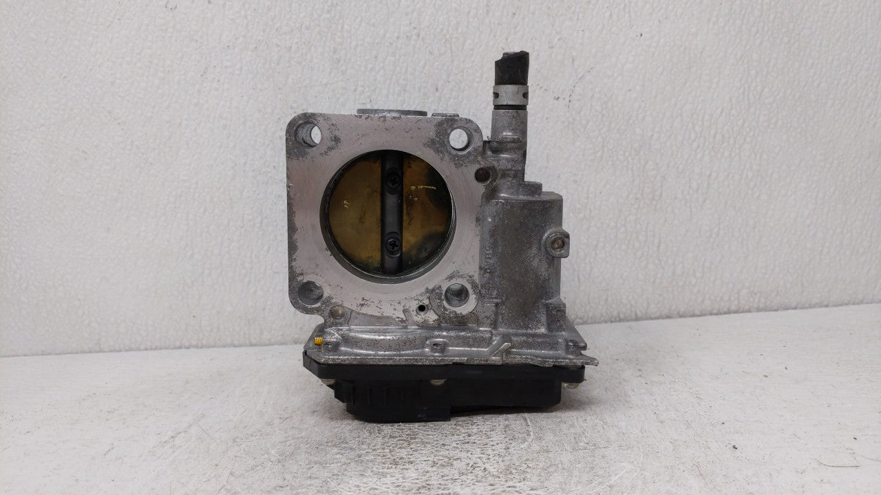 2016-2019 Honda Civic Throttle Body P/N:GMH1A Fits Fits 2016 2017 2018 2019 OEM Used Auto Parts - Oemusedautoparts1.com