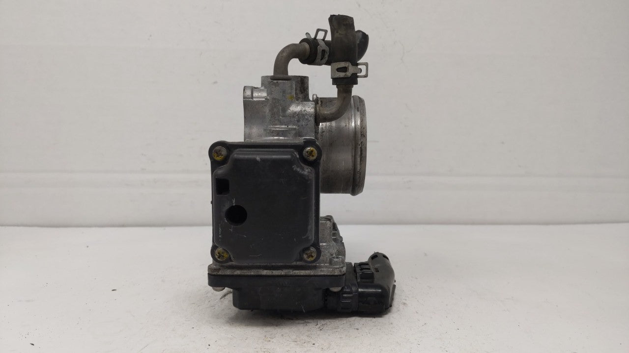 2016-2019 Honda Civic Throttle Body P/N:GMG9A Fits Fits 2016 2017 2018 2019 OEM Used Auto Parts - Oemusedautoparts1.com