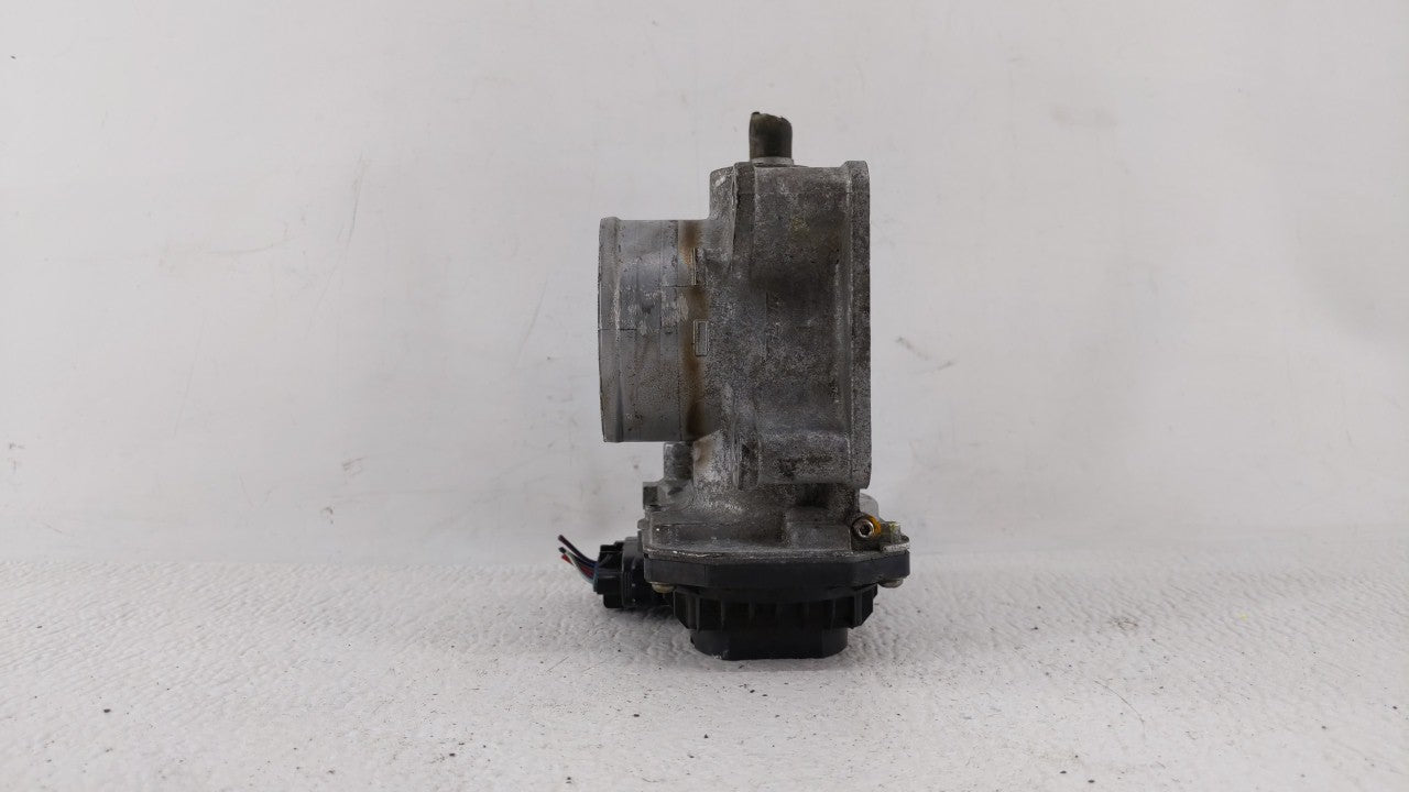 2016-2019 Honda Civic Throttle Body P/N:GMH1A Fits Fits 2016 2017 2018 2019 OEM Used Auto Parts - Oemusedautoparts1.com