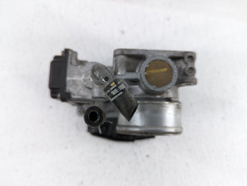 2016-2019 Honda Civic Throttle Body P/N:GMG9A Fits Fits 2016 2017 2018 2019 OEM Used Auto Parts