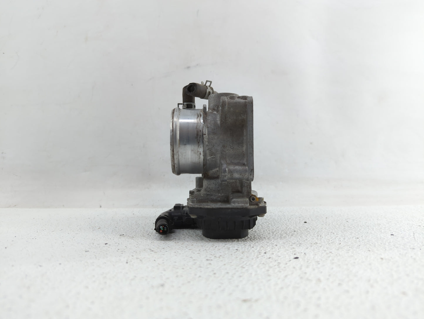 2016-2019 Honda Civic Throttle Body P/N:GMG9A Fits Fits 2016 2017 2018 2019 OEM Used Auto Parts - Oemusedautoparts1.com