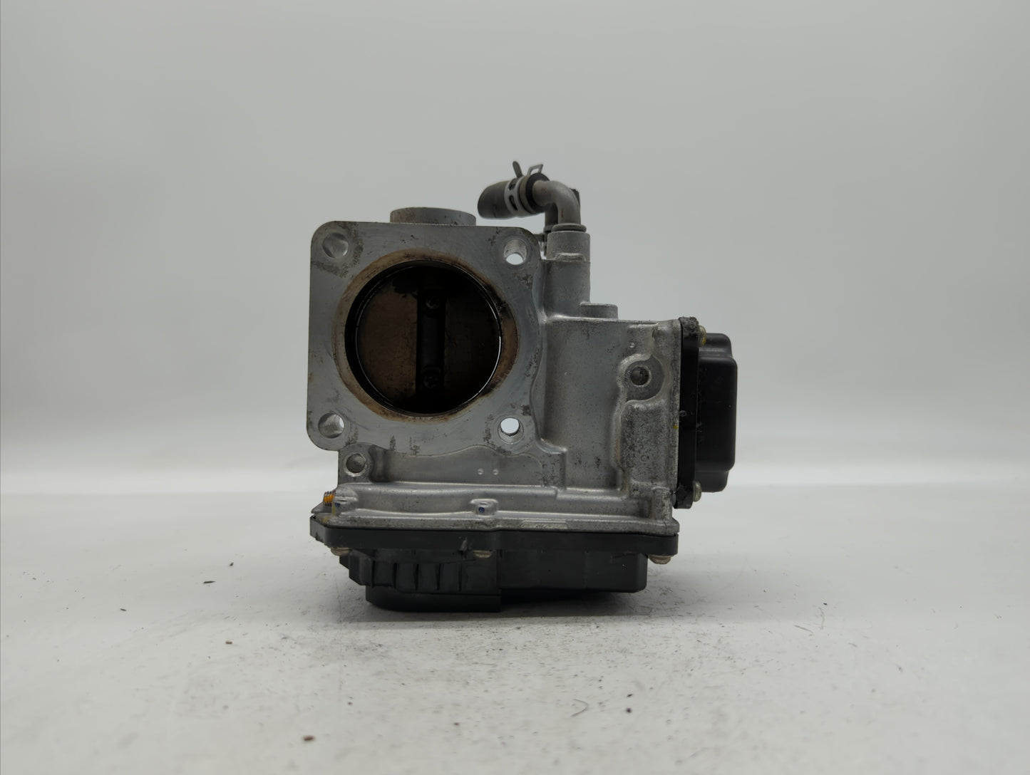 2016-2019 Honda Civic Throttle Body P/N:GMG9A Fits Fits 2016 2017 2018 2019 OEM Used Auto Parts - Oemusedautoparts1.com