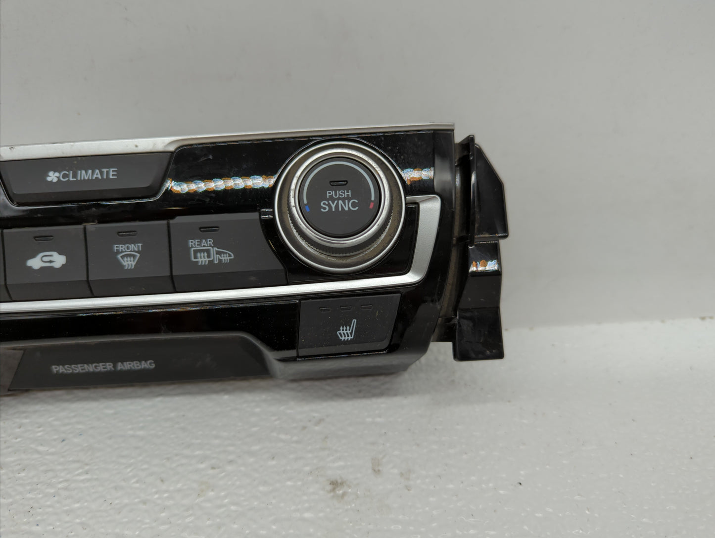 2016-2018 Honda Civic Climate Control Module Temperature AC/Heater Replacement P/N:79600TGGA610M1 79600-TBA-C410-M1 Fits OEM