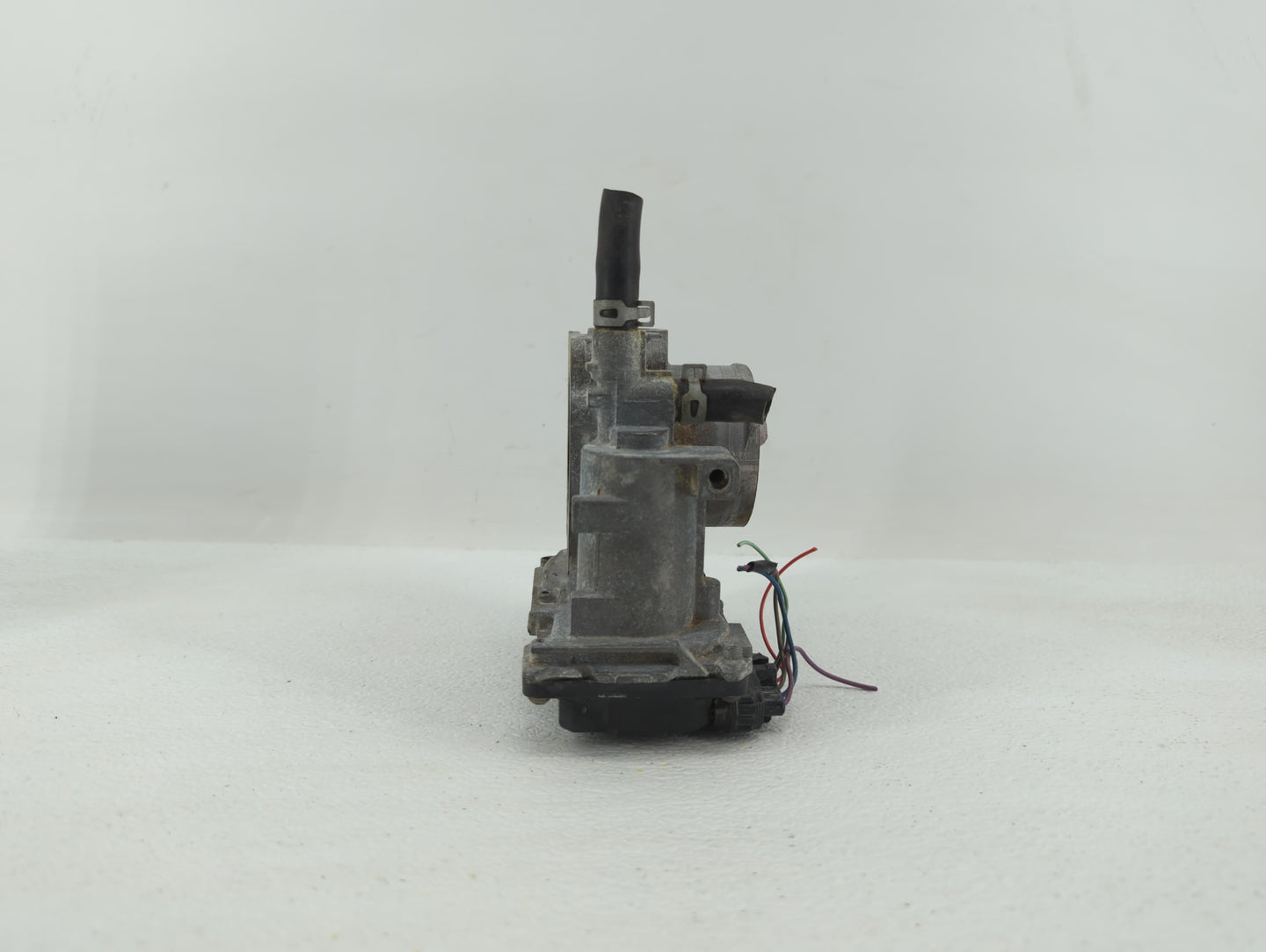 2016-2019 Honda Civic Throttle Body P/N:GMH1A Fits Fits 2016 2017 2018 2019 OEM Used Auto Parts - Oemusedautoparts1.com