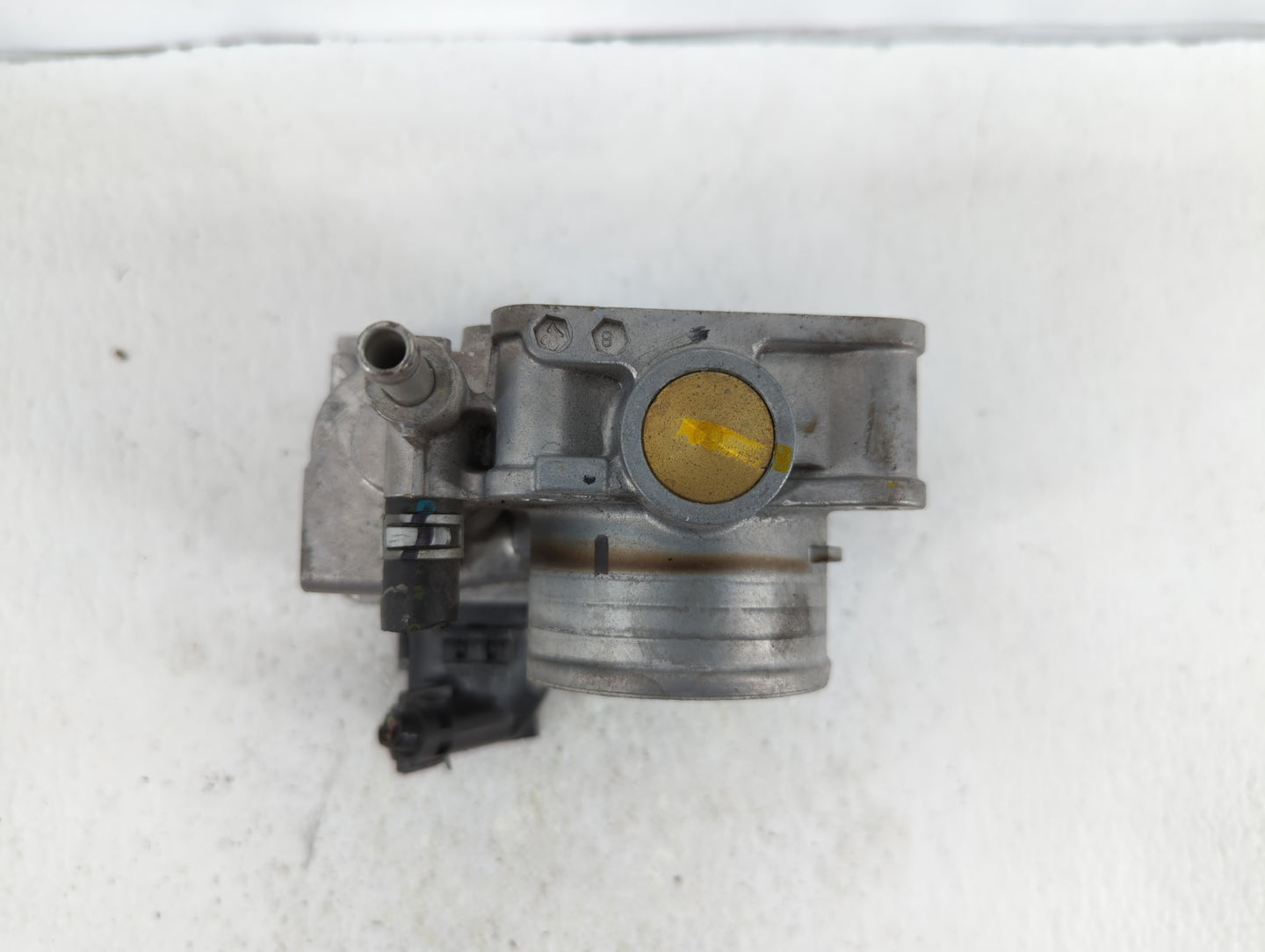 2016-2019 Honda Civic Throttle Body P/N:GMH1A Fits Fits 2016 2017 2018 2019 OEM Used Auto Parts - Oemusedautoparts1.com