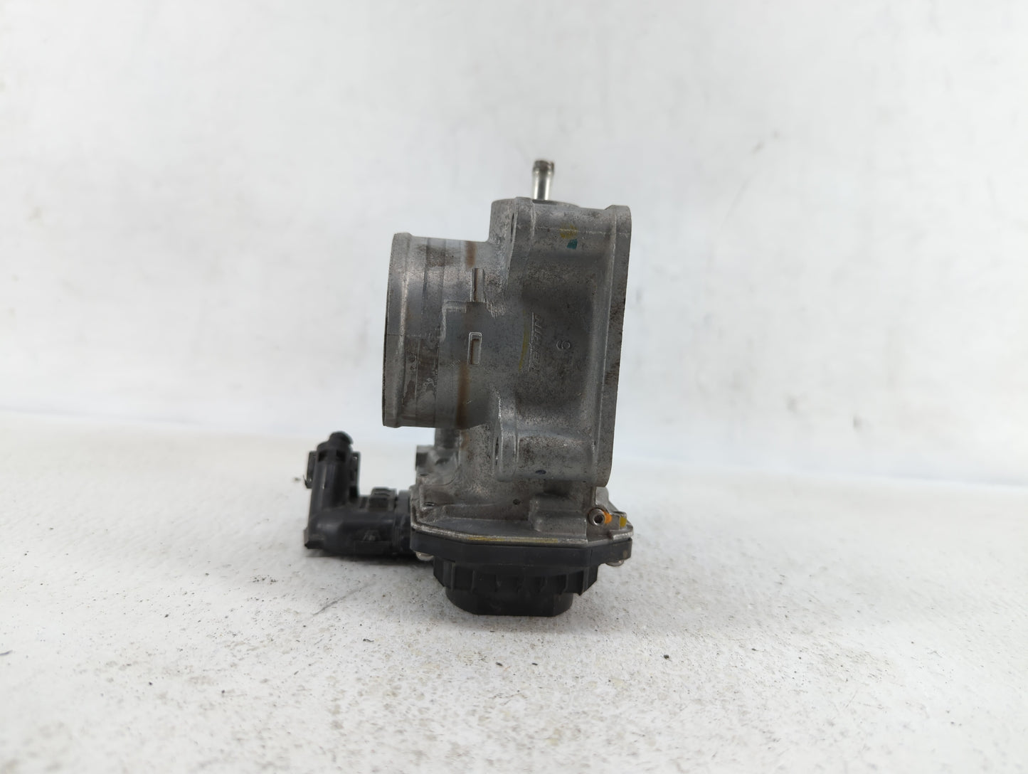 2016-2019 Honda Civic Throttle Body P/N:GMH1A Fits Fits 2016 2017 2018 2019 OEM Used Auto Parts - Oemusedautoparts1.com