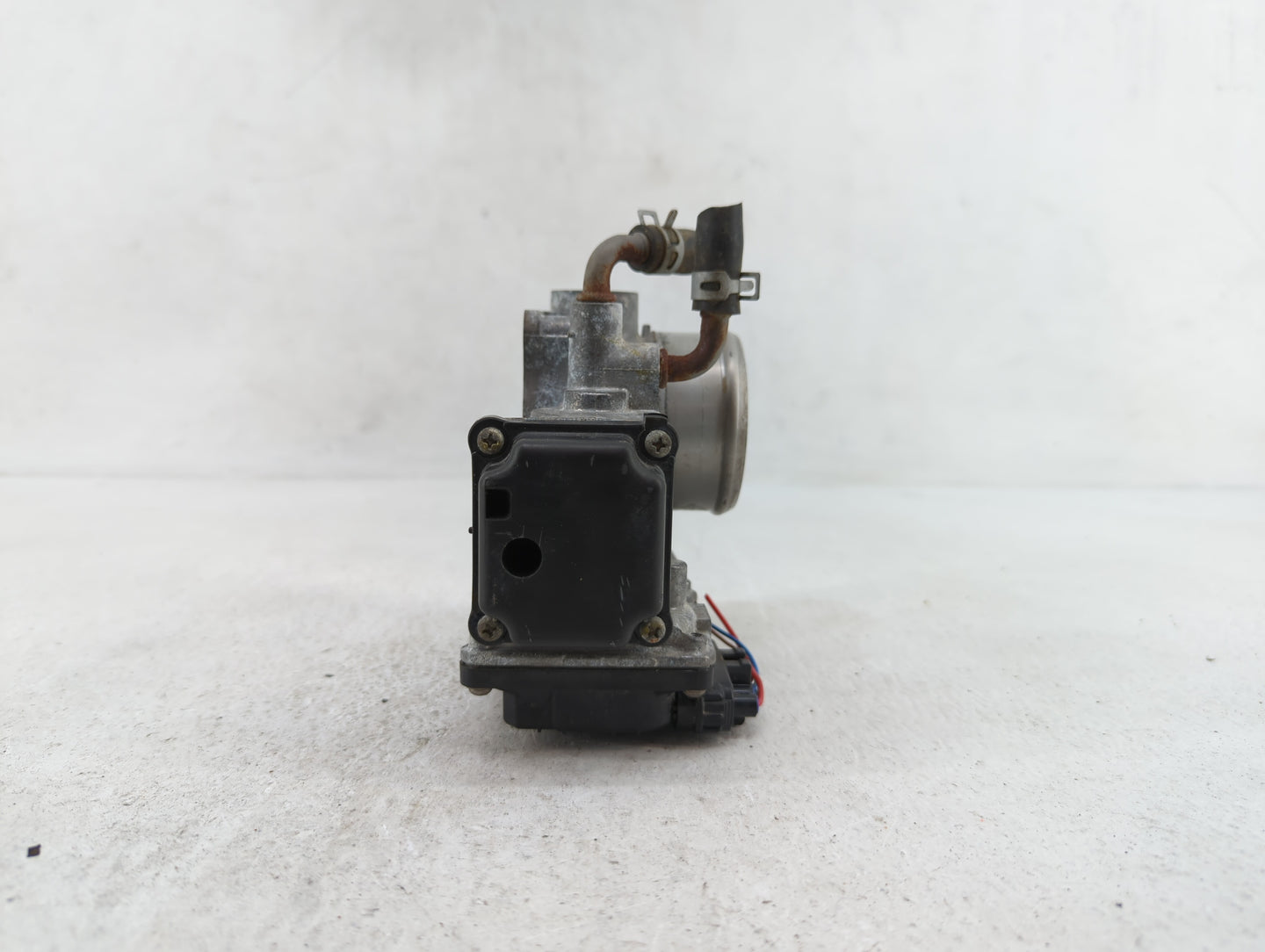 2016-2019 Honda Civic Throttle Body P/N:GMG9A Fits Fits 2016 2017 2018 2019 OEM Used Auto Parts - Oemusedautoparts1.com