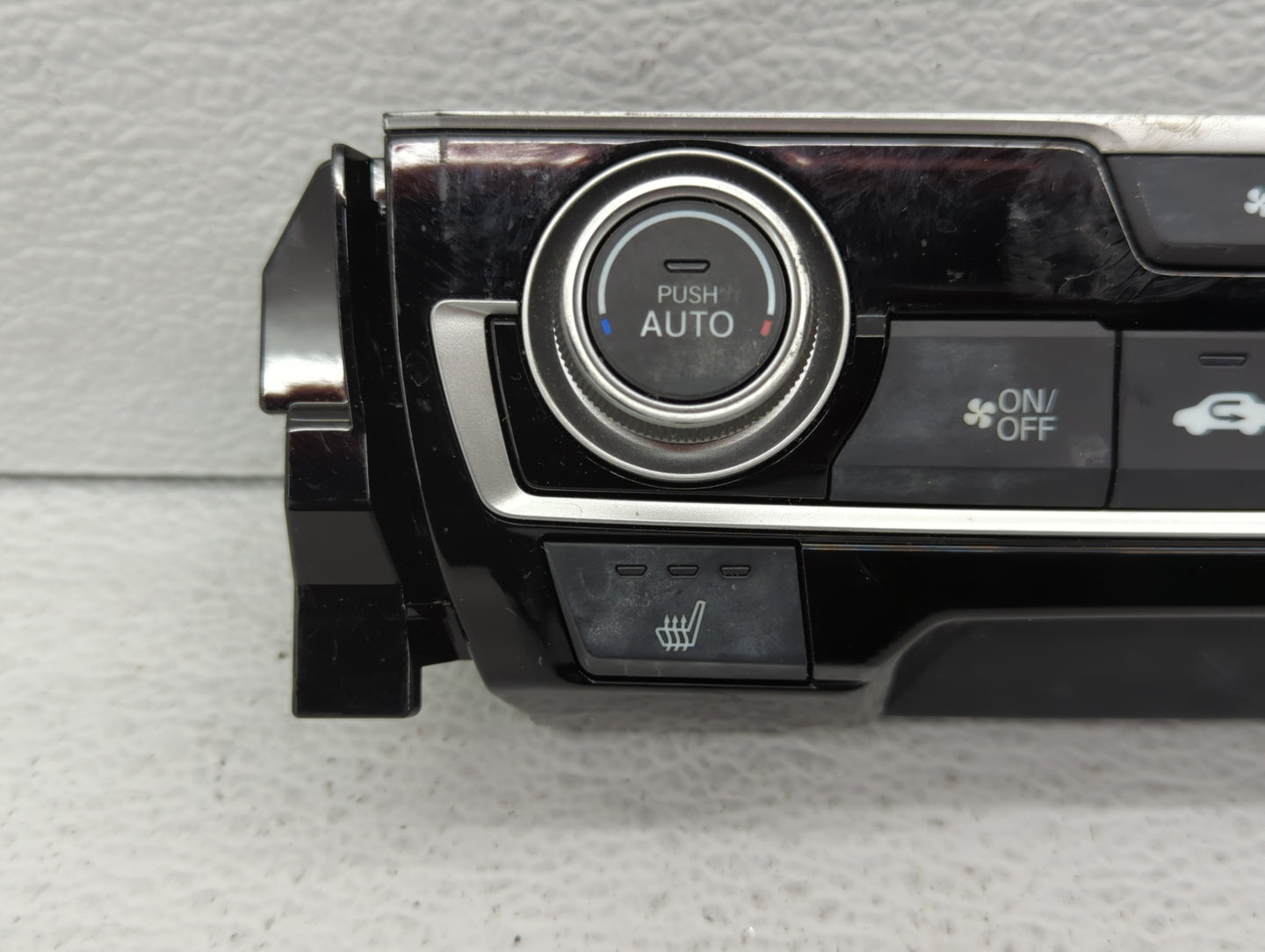 2016-2021 Honda Civic Climate Control Module Temperature AC/Heater Replacement P/N:79600TBAA611M1 Fits OEM Used Auto Parts -
