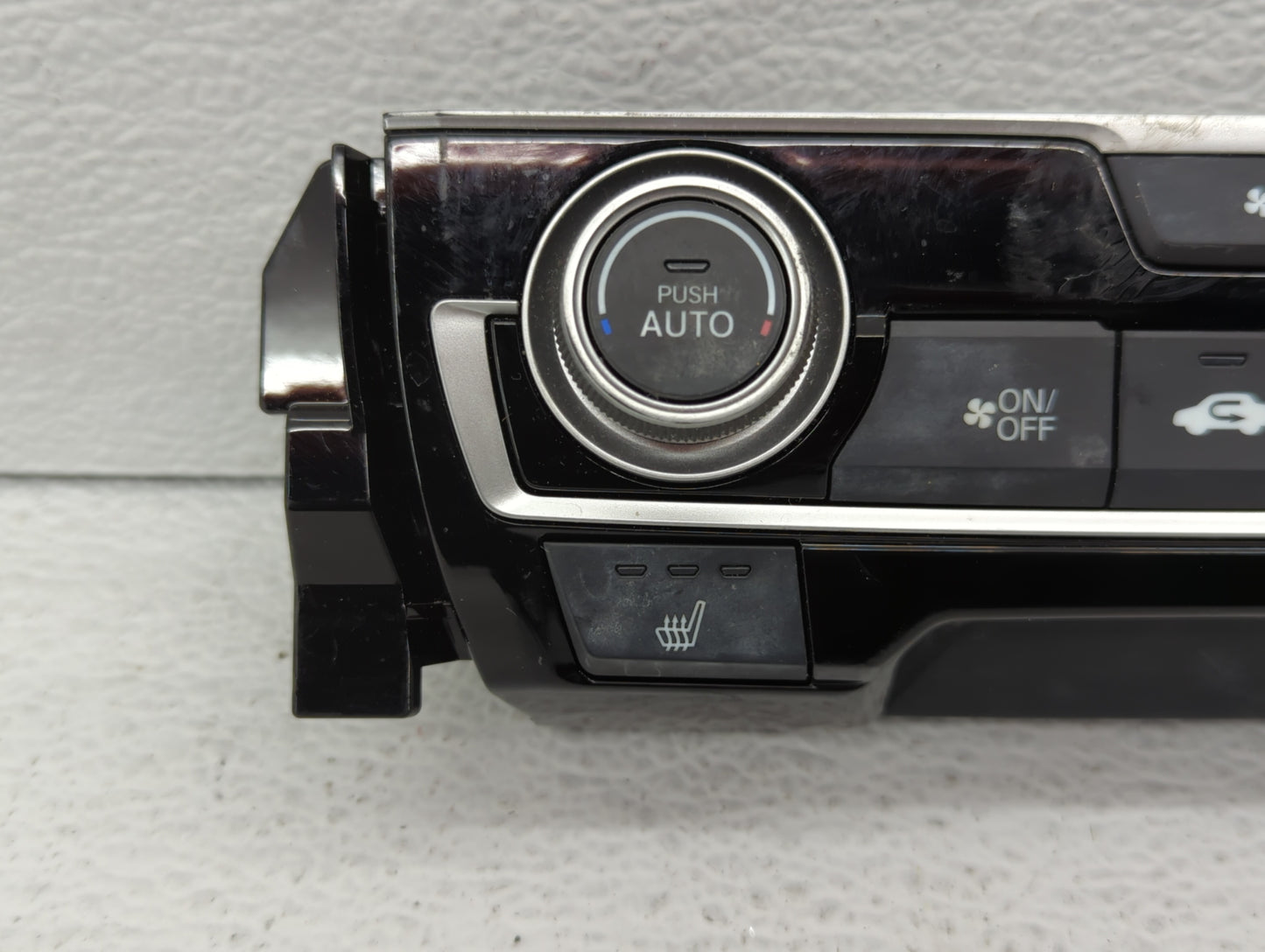 2016-2021 Honda Civic Climate Control Module Temperature AC/Heater Replacement P/N:79600TBAA611M1 Fits OEM Used Auto Parts -