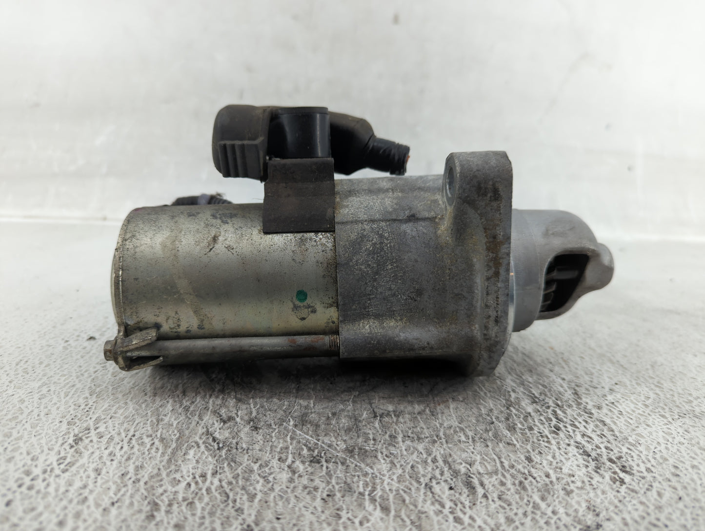 2016-2017 Honda Civic Car Starter Motor Solenoid OEM P/N:SM-75009 Fits Fits 2016 2017 2020 OEM Used Auto Parts - Oemusedauto