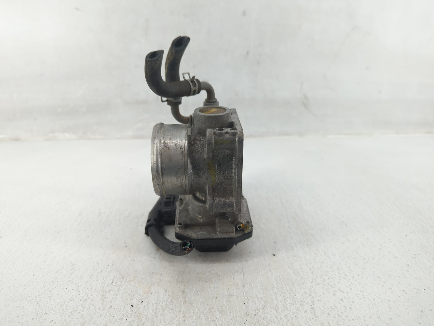 2016-2022 Honda Civic Throttle Body P/N:GMG9A M60516 GMG9A M01110 Fits Fits 2016 2017 2018 2019 2020 2021 2022 OEM Used Auto