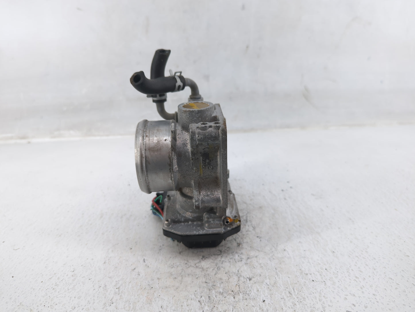 2016-2022 Honda Civic Throttle Body P/N:GMG9A Fits Fits 2016 2017 2018 2019 2020 2021 2022 OEM Used Auto Parts - Oemusedauto