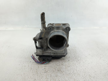 2016-2022 Honda Civic Throttle Body P/N:GMH1A M60618 Fits Fits 2016 2017 2018 2019 2020 2021 2022 OEM Used Auto Parts - Oemu