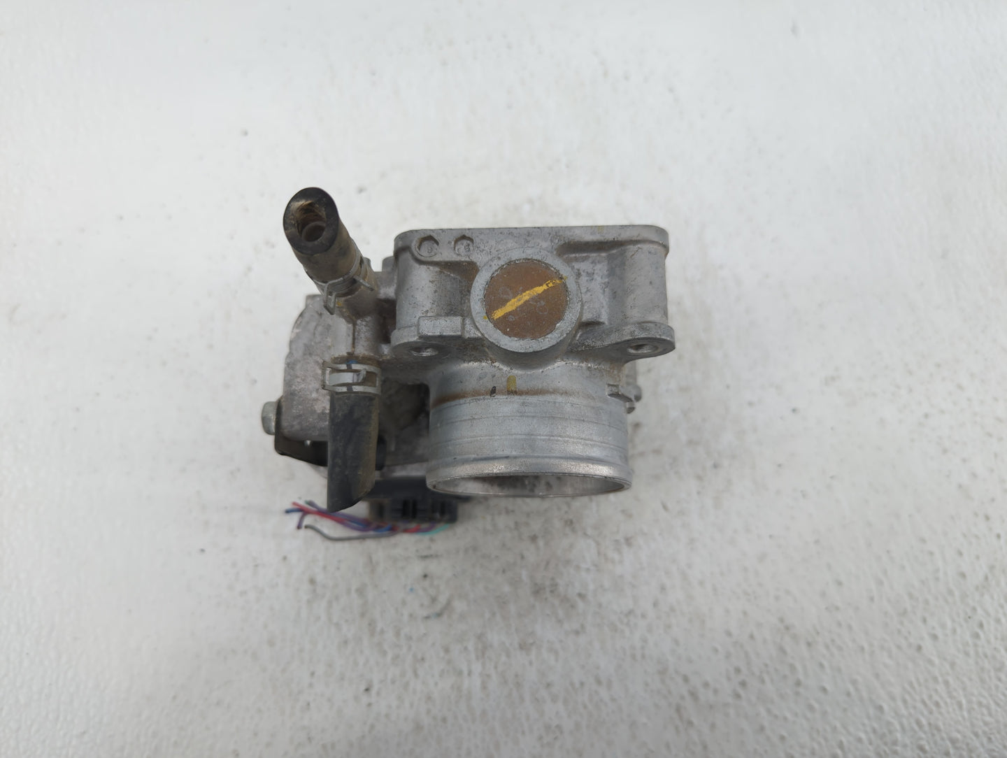 2016-2022 Honda Civic Throttle Body P/N:GMH1A M60618 Fits Fits 2016 2017 2018 2019 2020 2021 2022 OEM Used Auto Parts - Oemu