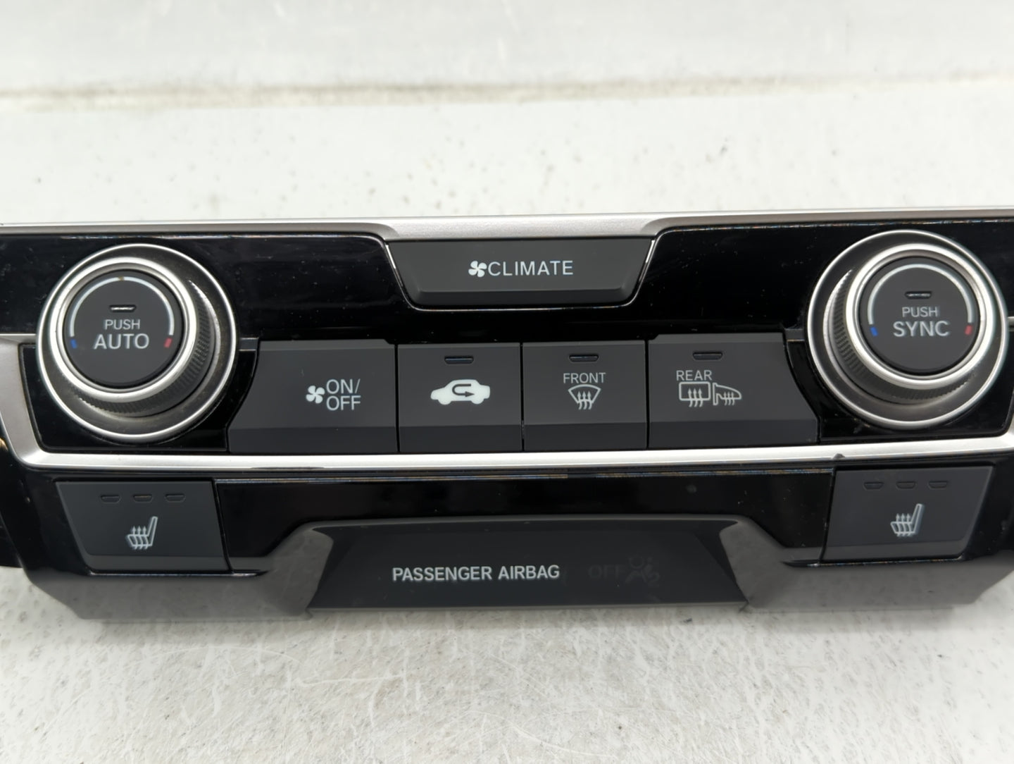 2016-2018 Honda Civic Climate Control Module Temperature AC/Heater Replacement P/N:79600TBAA611M1 Fits Fits 2016 2017 2018 O