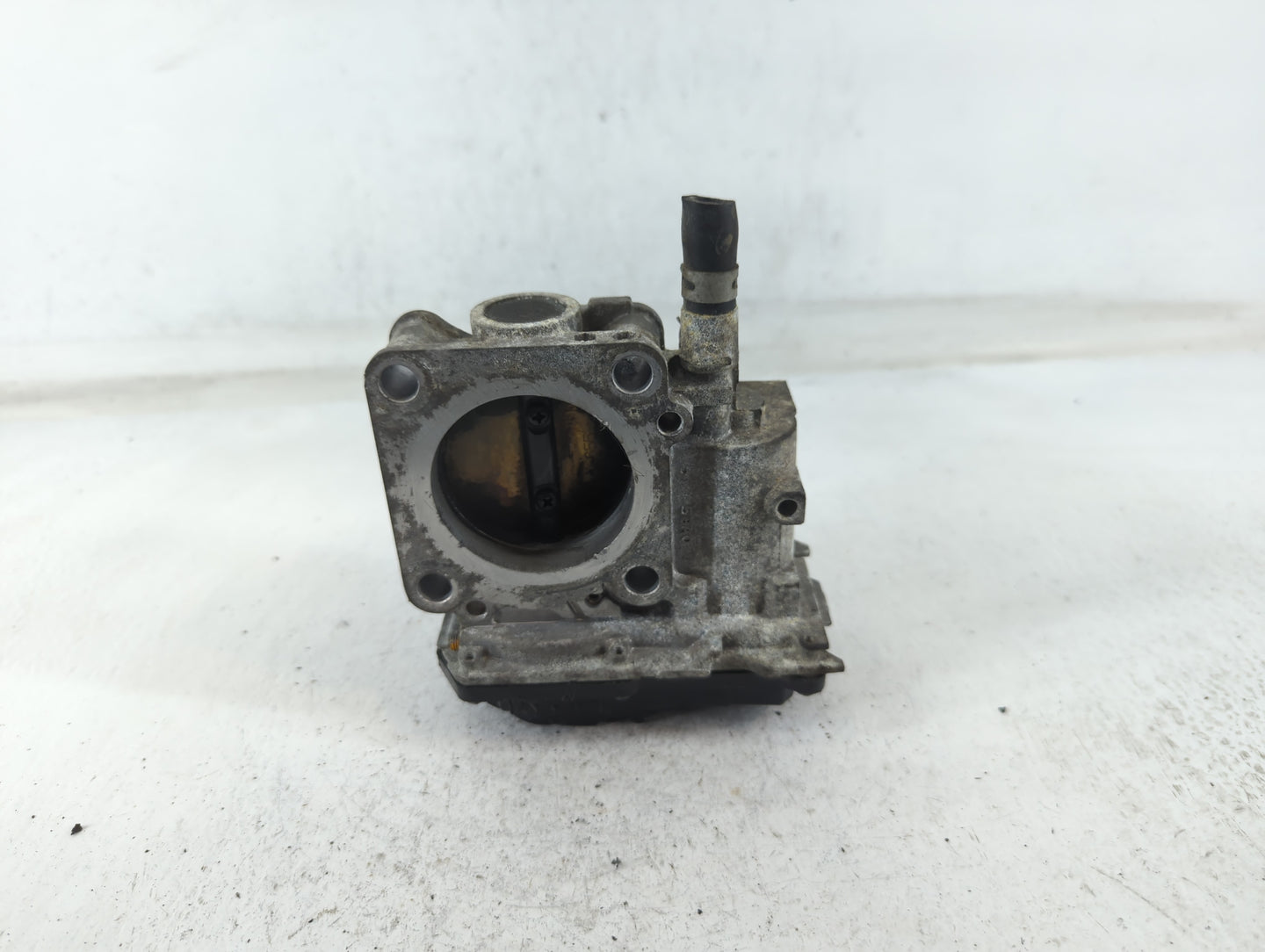 2016-2022 Honda Civic Throttle Body Fits Fits 2016 2017 2018 2019 2020 2021 2022 OEM Used Auto Parts - Oemusedautoparts1.com
