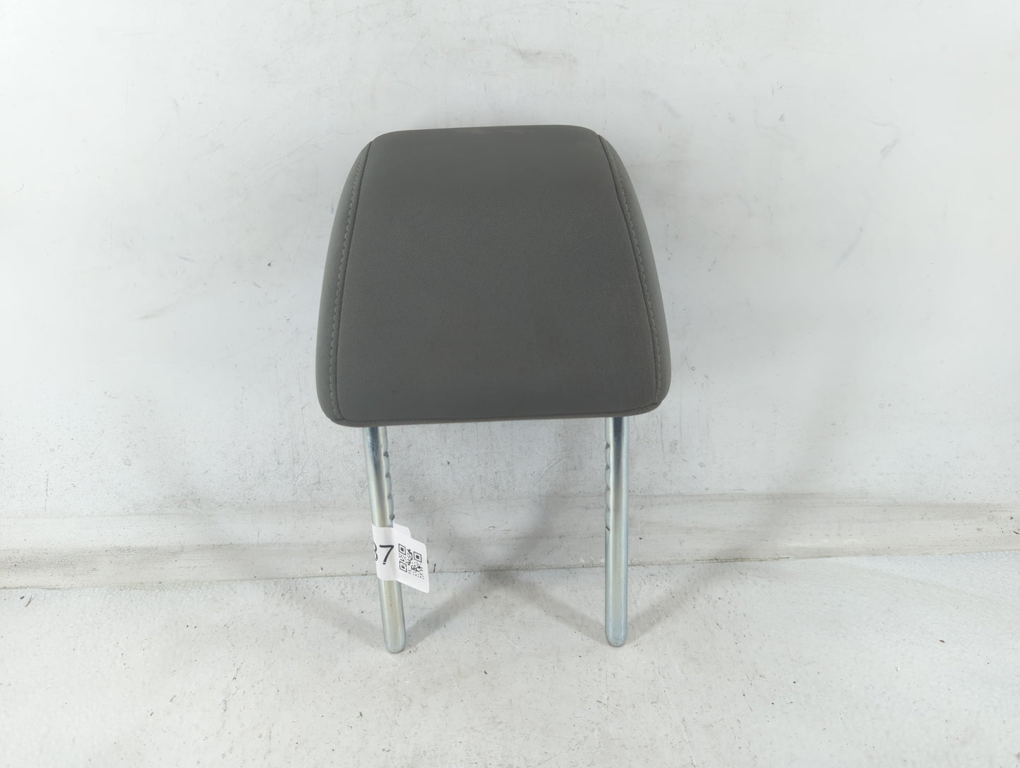 2016-2017 Honda Civic Headrest Head Rest Front Driver Passenger Seat Fits Fits 2016 2017 OEM Used Auto Parts - Oemusedautopa
