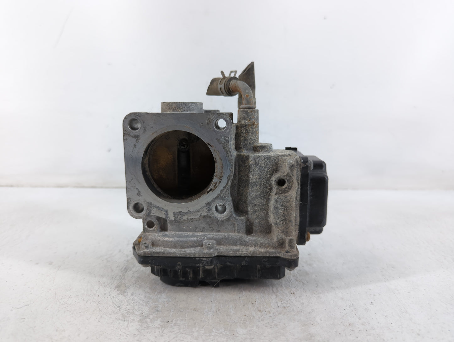 2016-2022 Honda Civic Throttle Body P/N:GMG9A M22856016791 Fits Fits 2016 2017 2018 2019 2020 2021 2022 OEM Used Auto Parts 