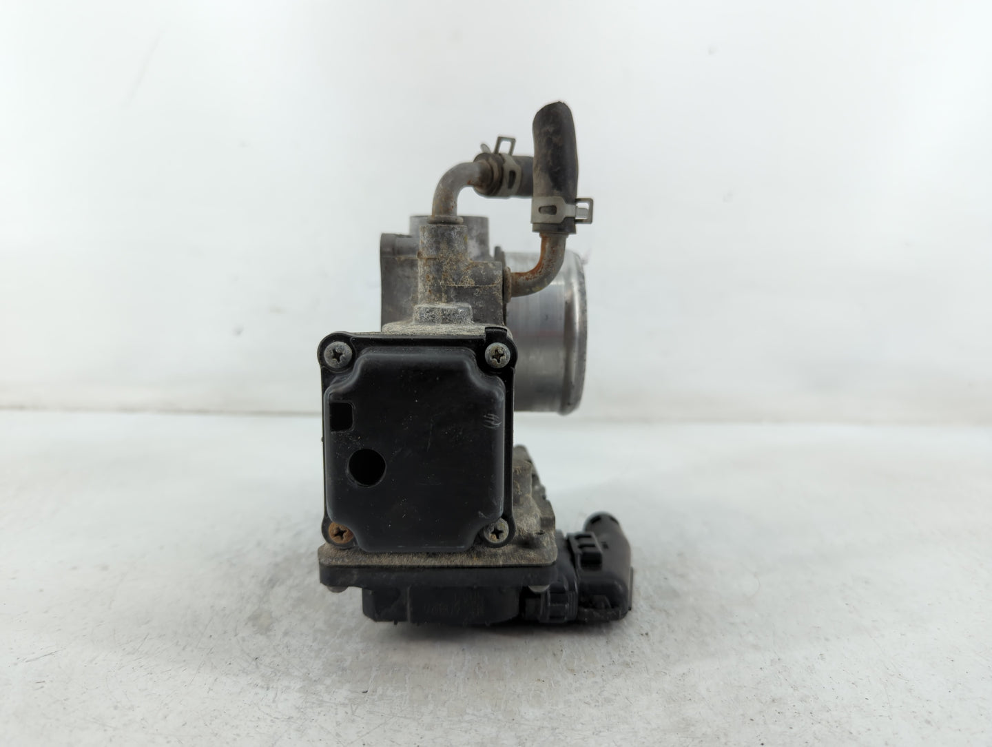 2016-2022 Honda Civic Throttle Body P/N:GMG9A M22856016791 Fits Fits 2016 2017 2018 2019 2020 2021 2022 OEM Used Auto Parts 