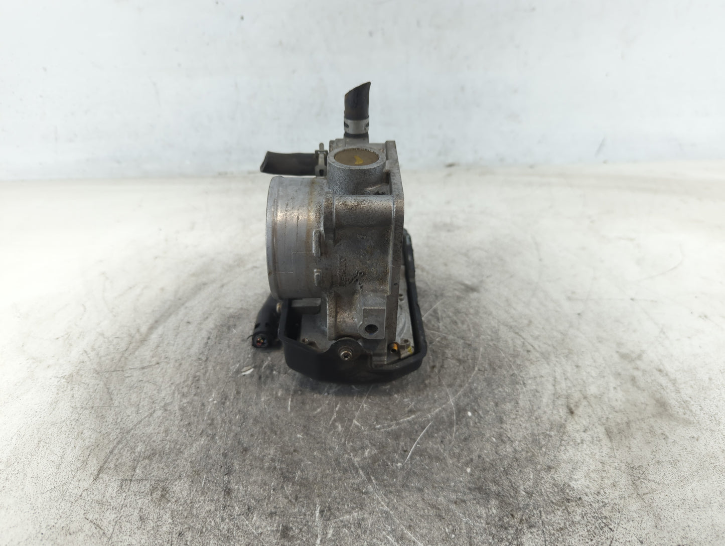 2016 Honda Civic Throttle Body P/N:M270560M GMF4A Fits Fits 2013 2014 2015 2017 2018 2019 2020 2021 2022 OEM Used Auto Parts