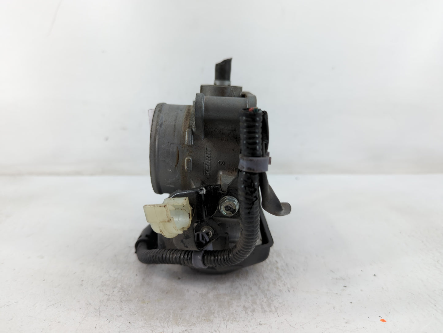 2016-2022 Honda Civic Throttle Body P/N:U38497347106 GMF4A Fits Fits 2016 2017 2018 2019 2020 2021 2022 OEM Used Auto Parts 
