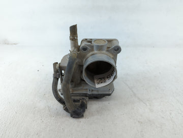 2016-2022 Honda Civic Throttle Body P/N:M60405 GMH1A Fits Fits 2016 2017 2018 2019 2020 2021 2022 OEM Used Auto Parts - Oemu