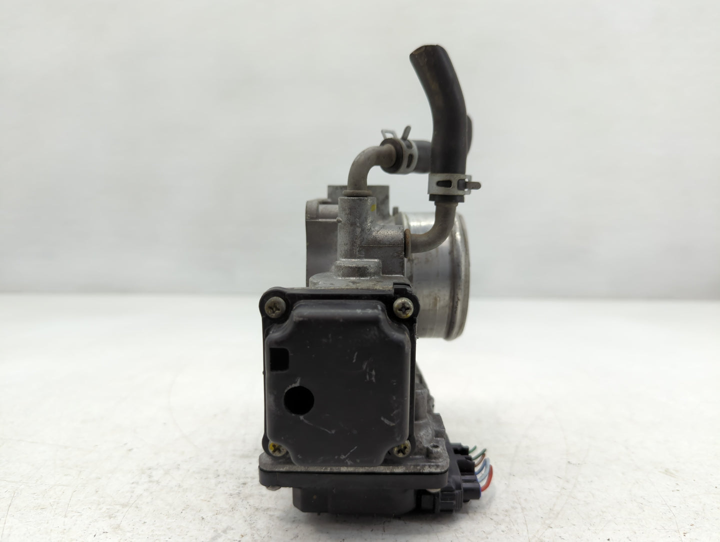 2016-2022 Honda Civic Throttle Body P/N:119509 M51222, GMG9A Fits Fits 2016 2017 2018 2019 2020 2021 2022 OEM Used Auto Part