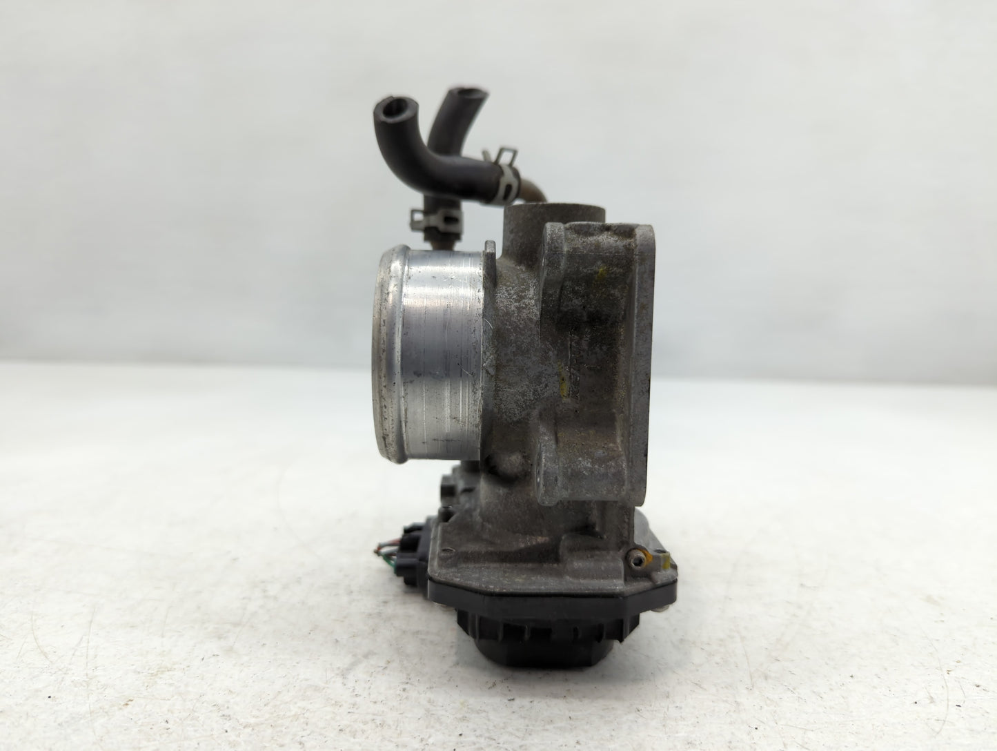 2016-2022 Honda Civic Throttle Body P/N:119509 M51222, GMG9A Fits Fits 2016 2017 2018 2019 2020 2021 2022 OEM Used Auto Part