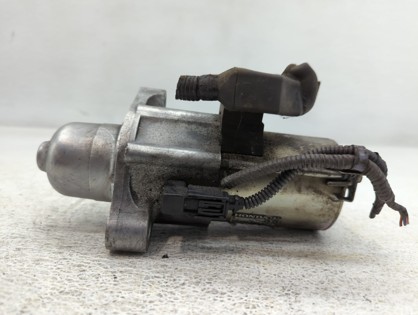 2016-2017 Honda Civic Car Starter Motor Solenoid OEM P/N:12V-1.6 -5009 Fits Fits 2016 2017 2020 OEM Used Auto Parts - Oemuse