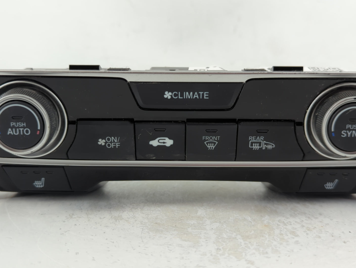 2016-2018 Honda Civic Climate Control Module Temperature AC/Heater Replacement P/N:79600TBAA611M1 Fits Fits 2016 2017 2018 O