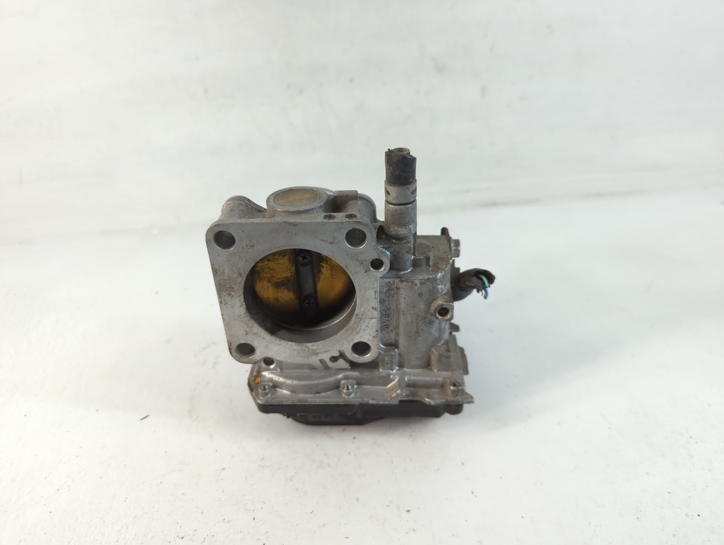 2016-2022 Honda Civic Throttle Body P/N:249988 Fits Fits 2016 2017 2018 2019 2020 2021 2022 OEM Used Auto Parts - Oemusedaut