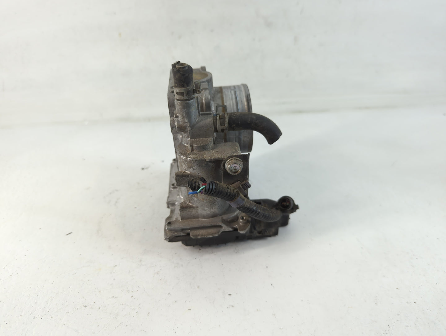 2016-2022 Honda Civic Throttle Body P/N:249988 Fits Fits 2016 2017 2018 2019 2020 2021 2022 OEM Used Auto Parts - Oemusedaut