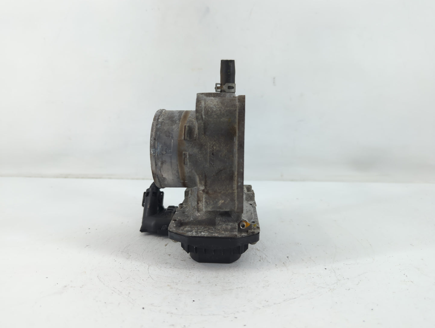 2016-2022 Honda Civic Throttle Body P/N:177812 GMFMA 160127 Fits Fits 2016 2017 2018 2019 2020 2021 2022 OEM Used Auto Parts